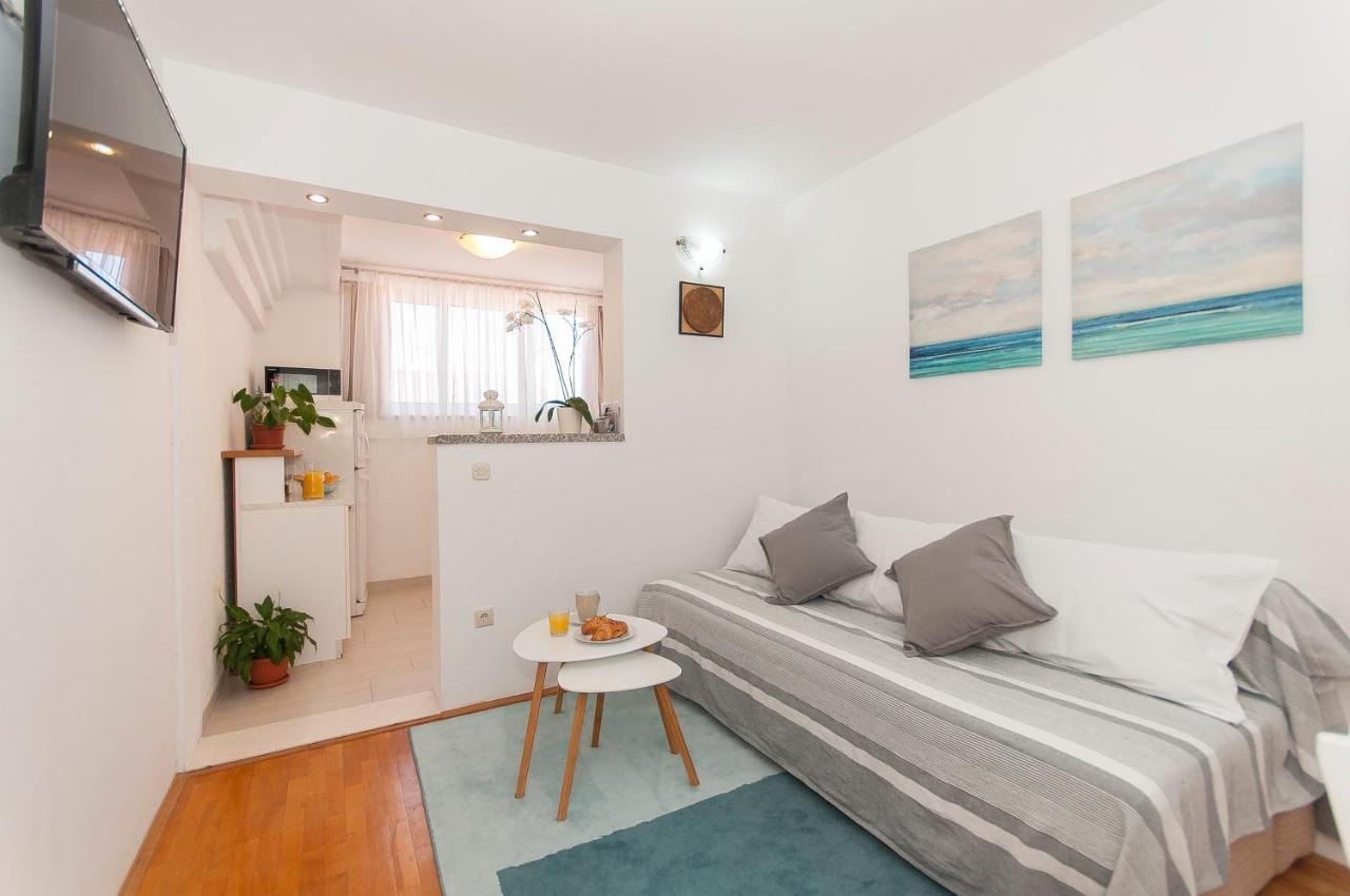 Apartment Luna Omiš Extérieur photo